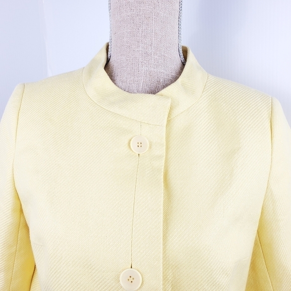 TALBOTS women blazer size 10P yellow 100% linen - Picture 8 of 16